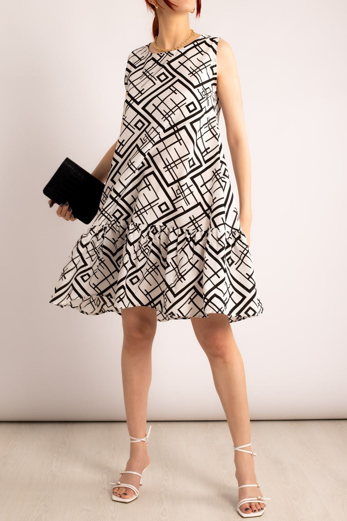 Women's White Patterned Skirt Ruffled Sleeveless Dress Arm-23y001049