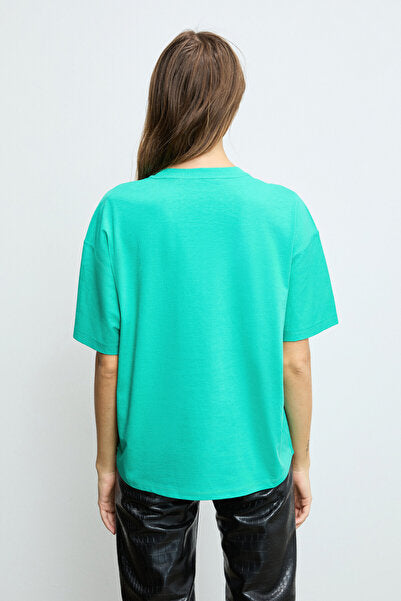 LAGERTHA Women's 100% Organic Cotton Thick Textured Oversize Fit Round Neck Green T-Shirt