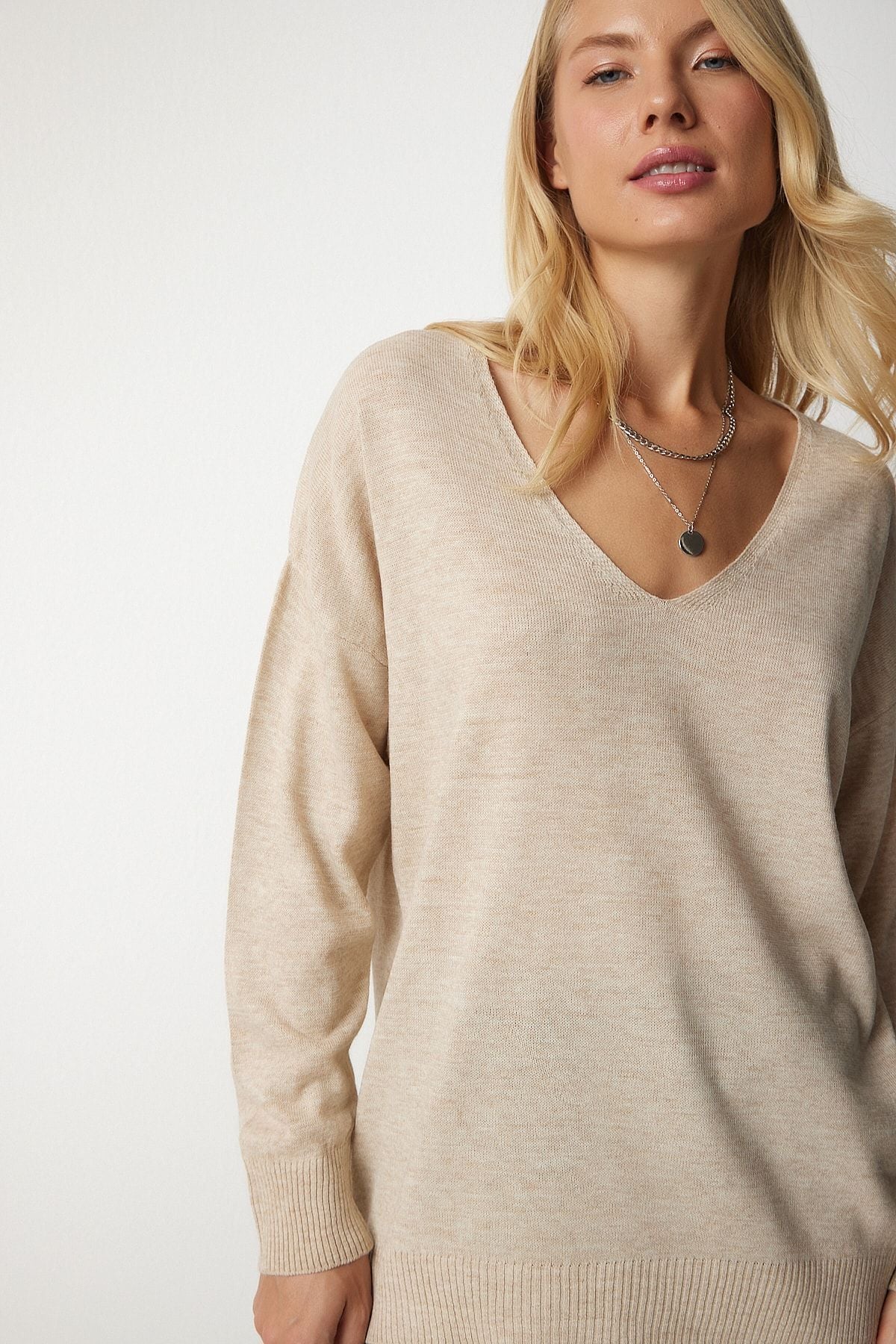 WOMEN'S CREAM V YAKA FINE KNITTY Sweater PN00078
