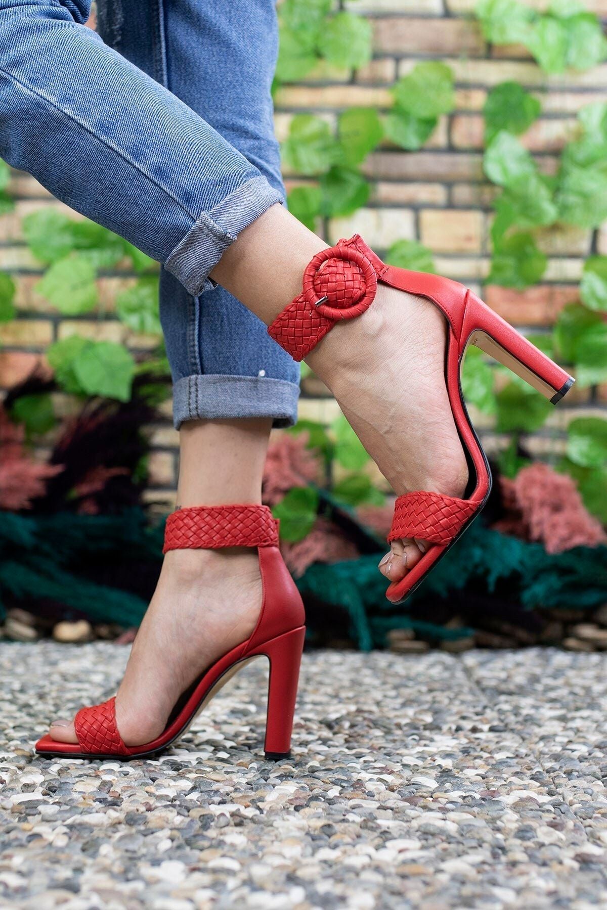 Woman Red High Heels Shoes 0012909