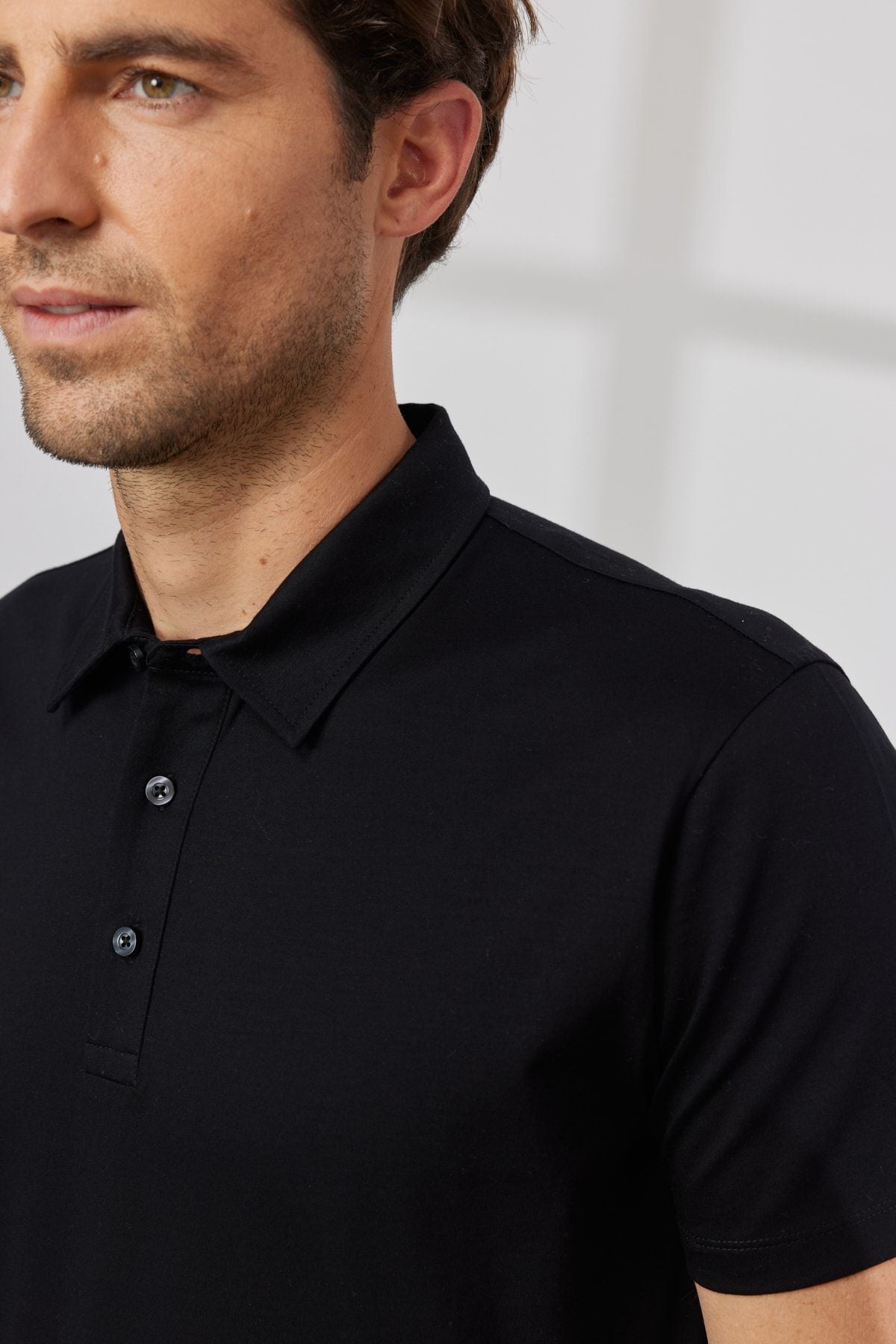 Men's black slim fit narrow cut polo collar 100 %cotton T -shirt