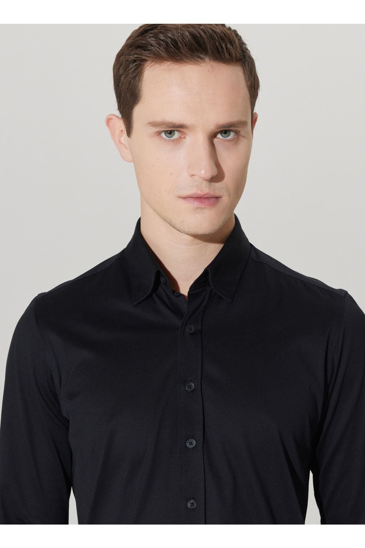 Men's Black Slim Fit Narrow Cut Hidden button collar 100 %cotton shirt