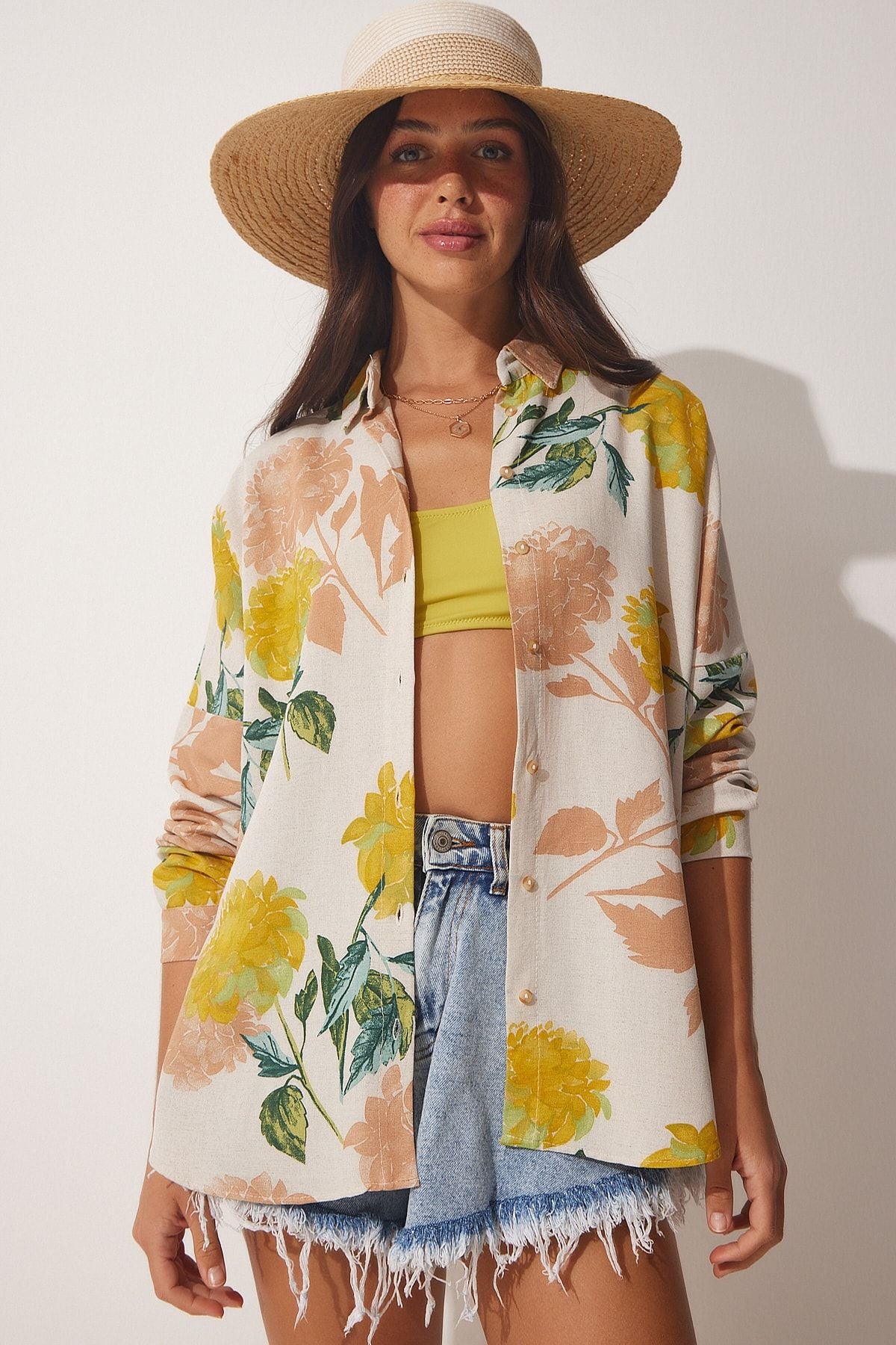 Female Beige Biscuit Patterned Oversize Oversizle Fin Viscose Shirt BH00418