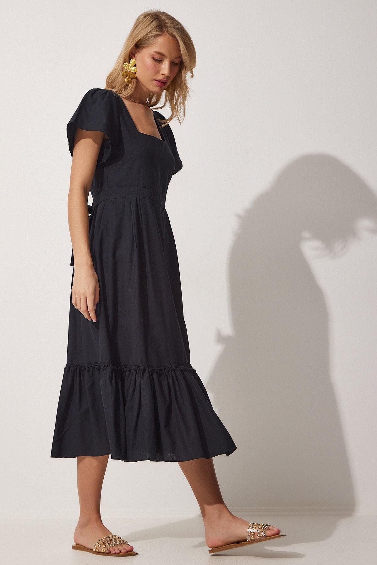 Female black square collar linen dress JH00046