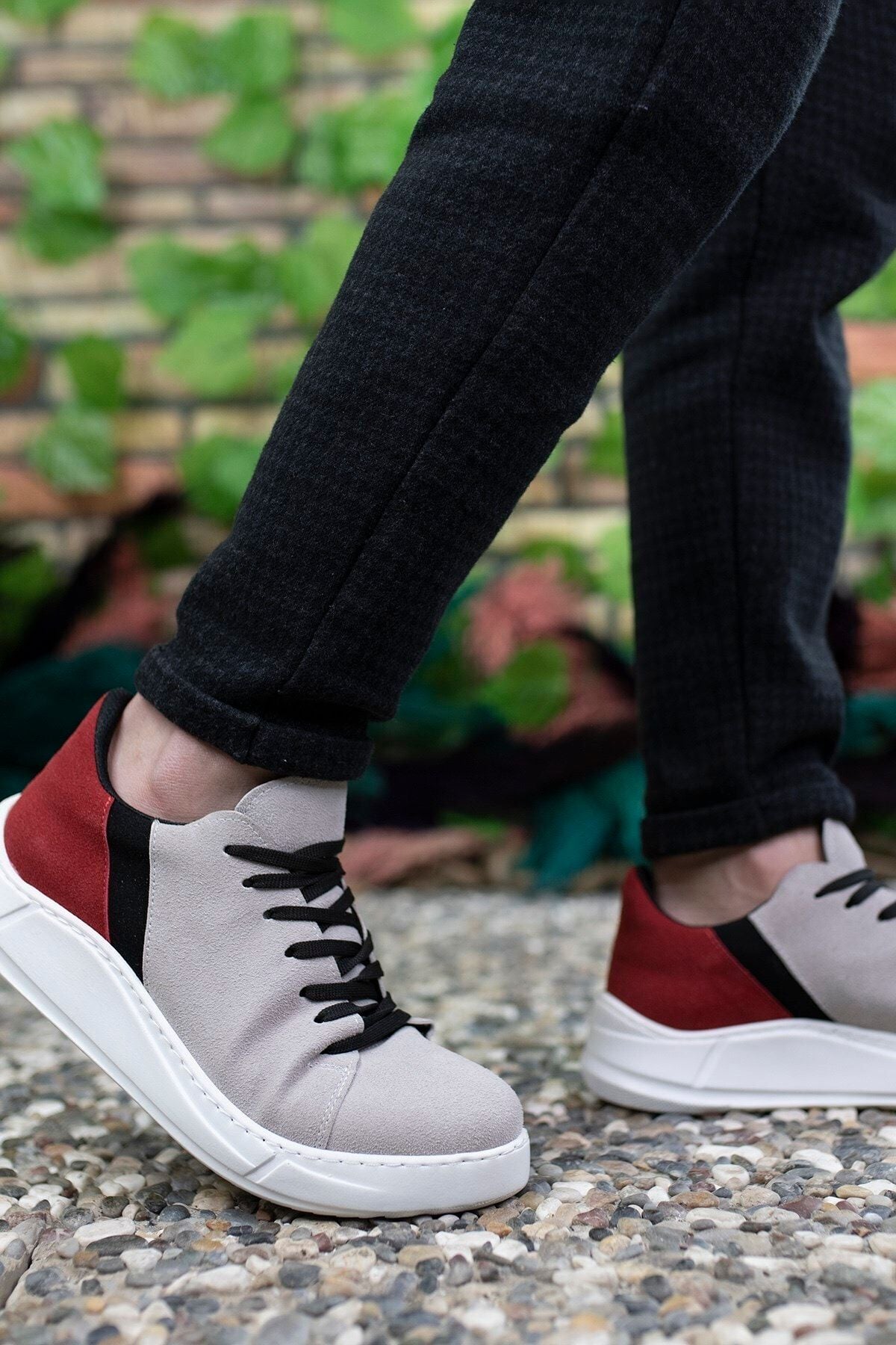 Men's Red Sneaker