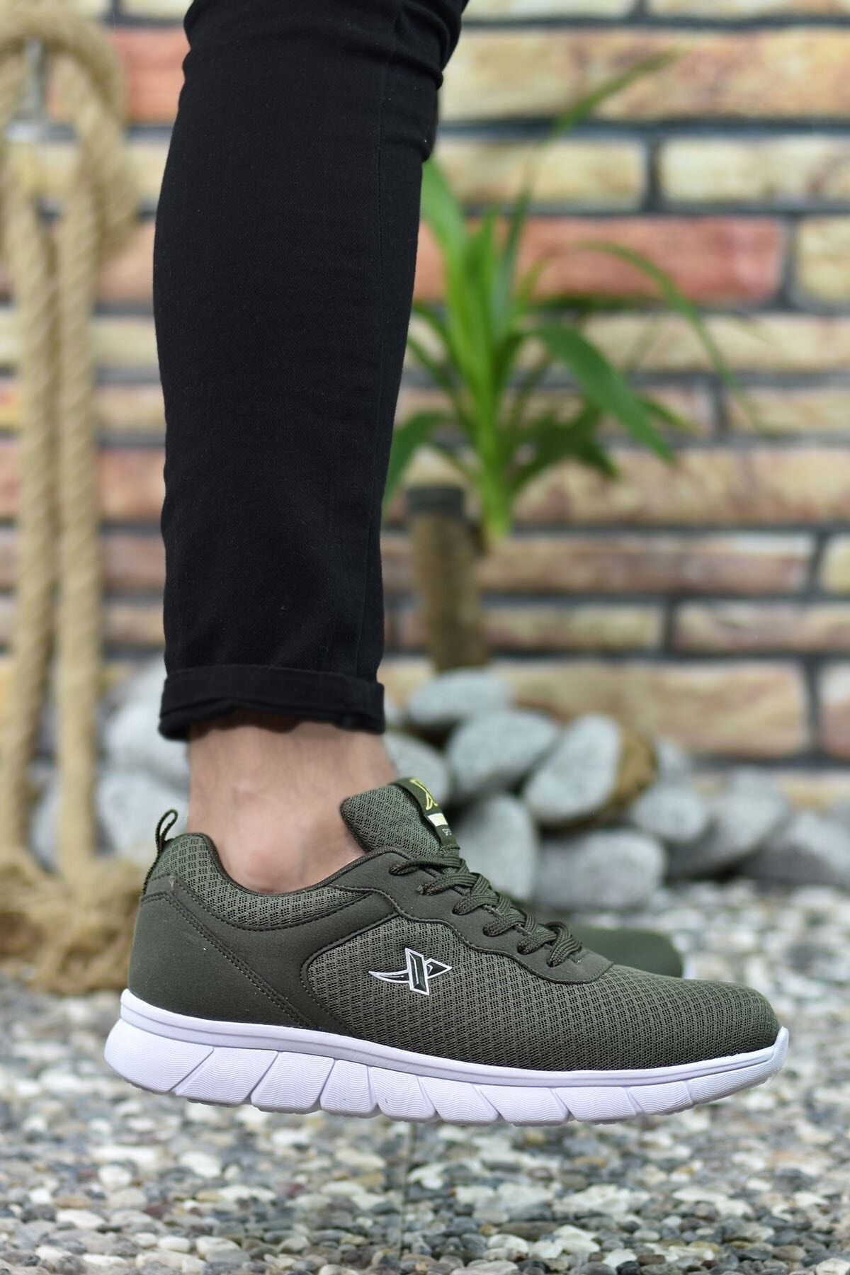 Khaki White Unisex Ultra Light Sneaker 0012065