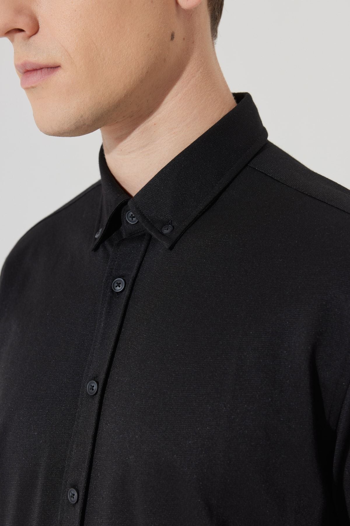 Men's Black Comfort Fit Casual Cutton Cotton Cotton Shirt with button