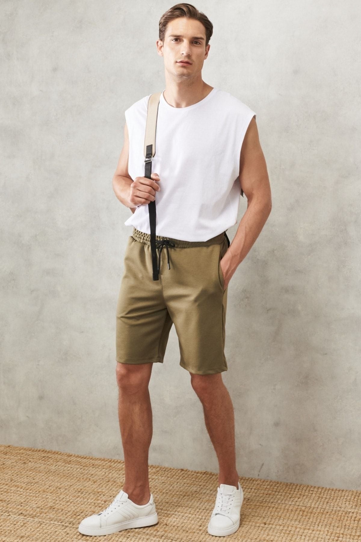 Male Khaki Standard Fit Daily Casual Sports Knitting Shorts