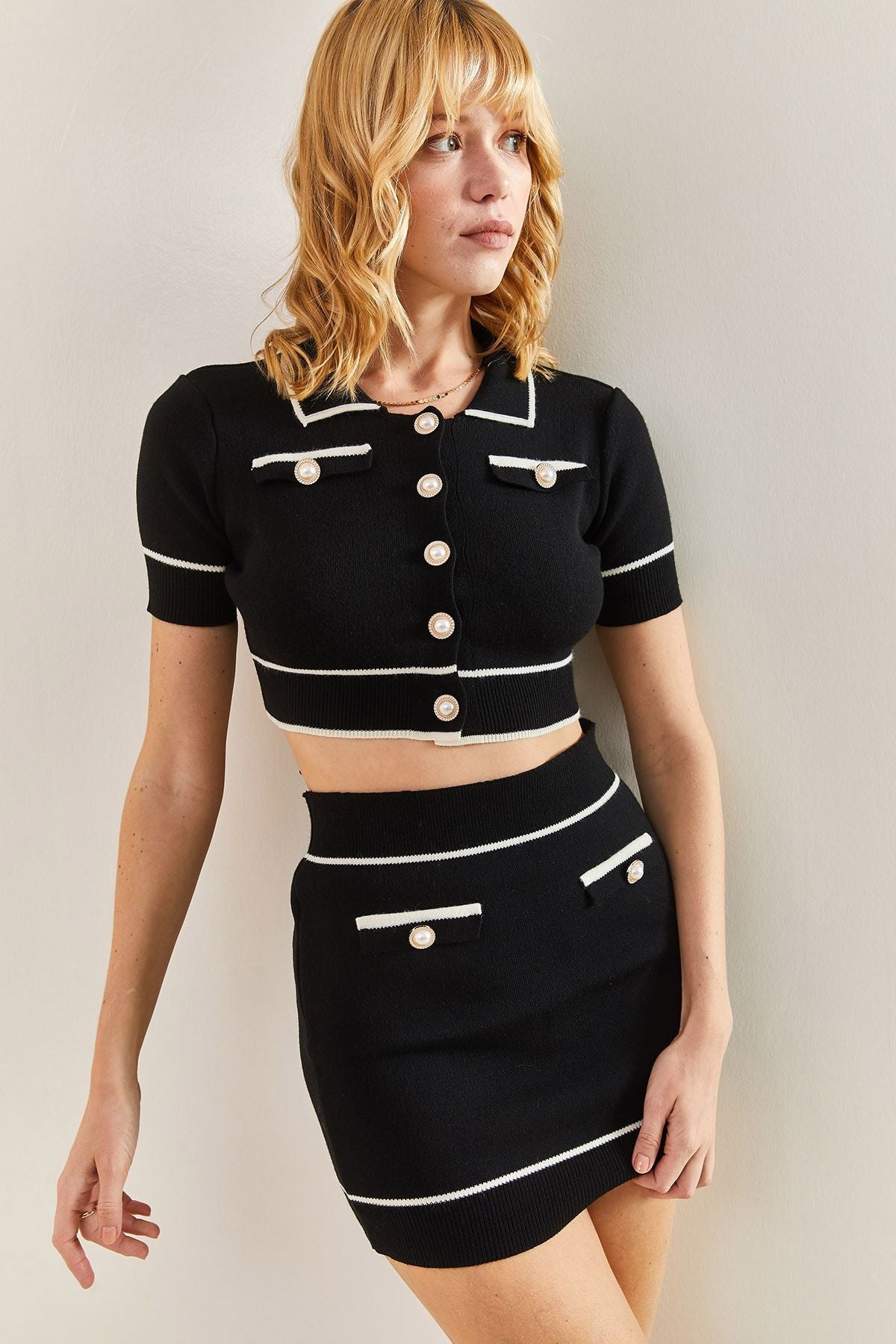 Women's skirt button detailed knitwear upside down set