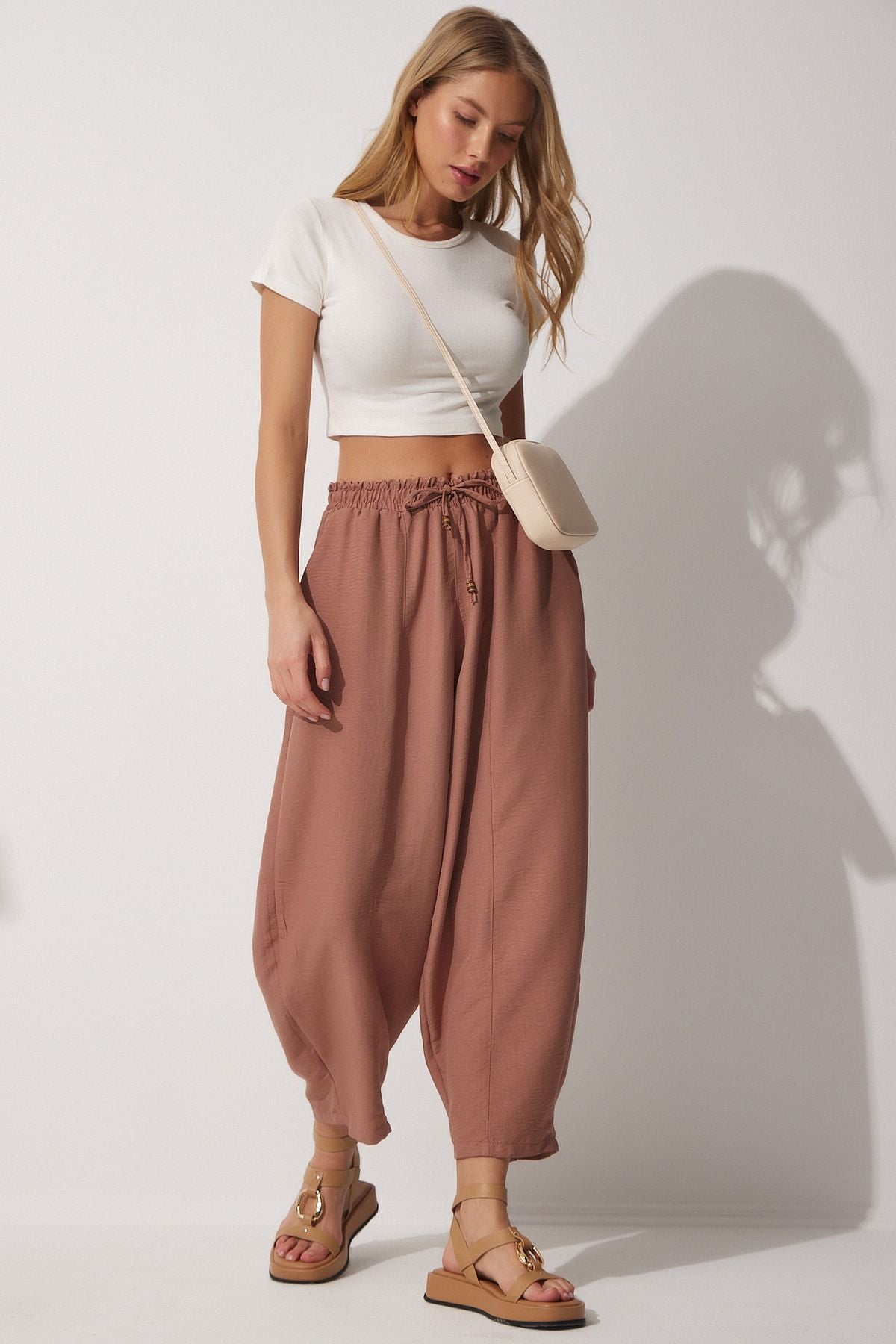 Female cocoa pocket linen viscose shalwar pants CV00001