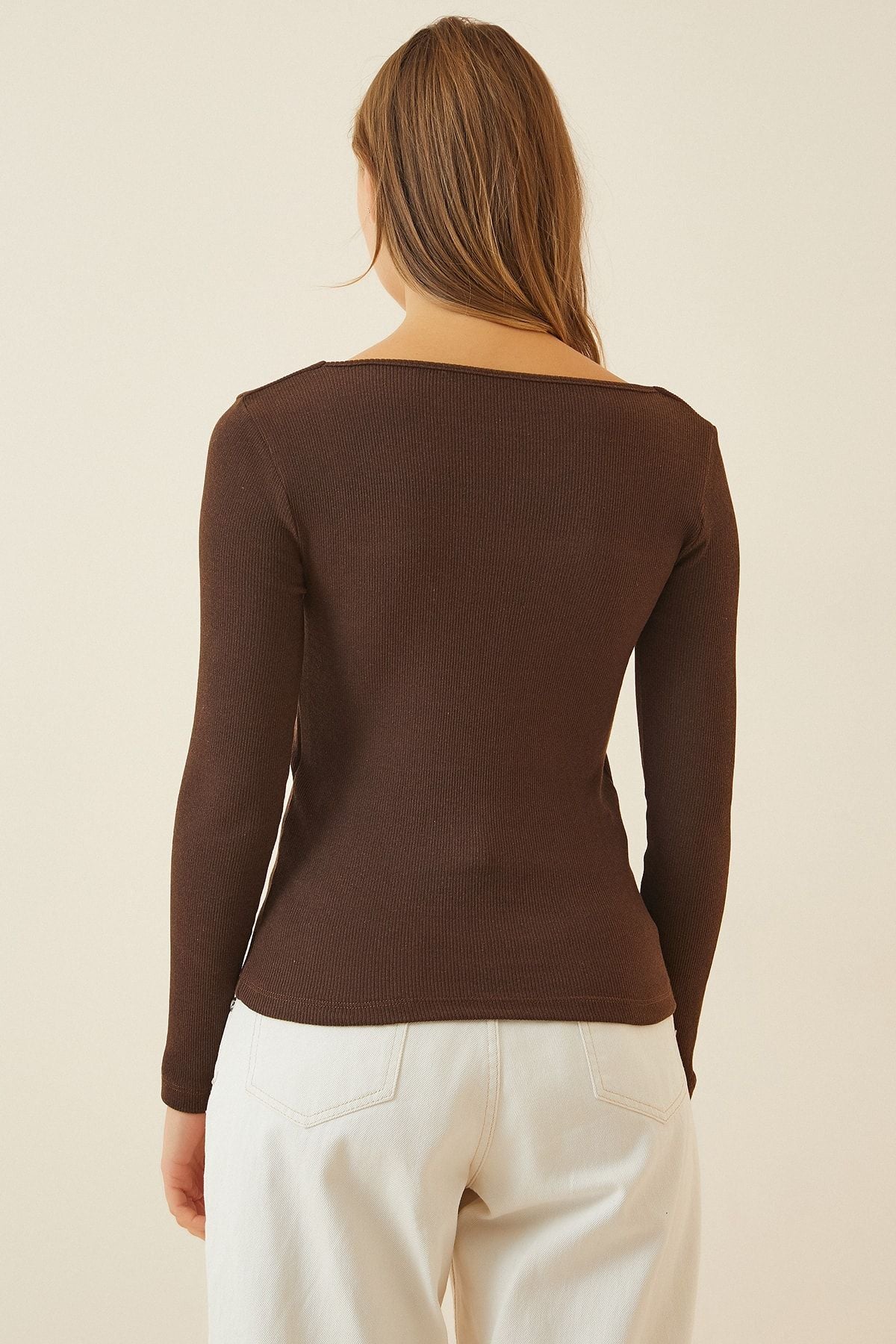 Female Brown Heart Collar Wick Knitting Blouse GT00100