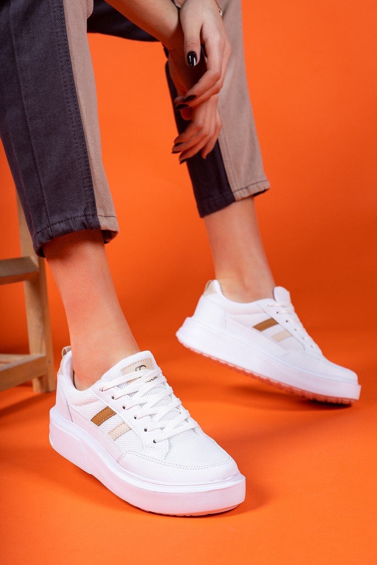 White Ecru Taba Woman Sneaker 0012151