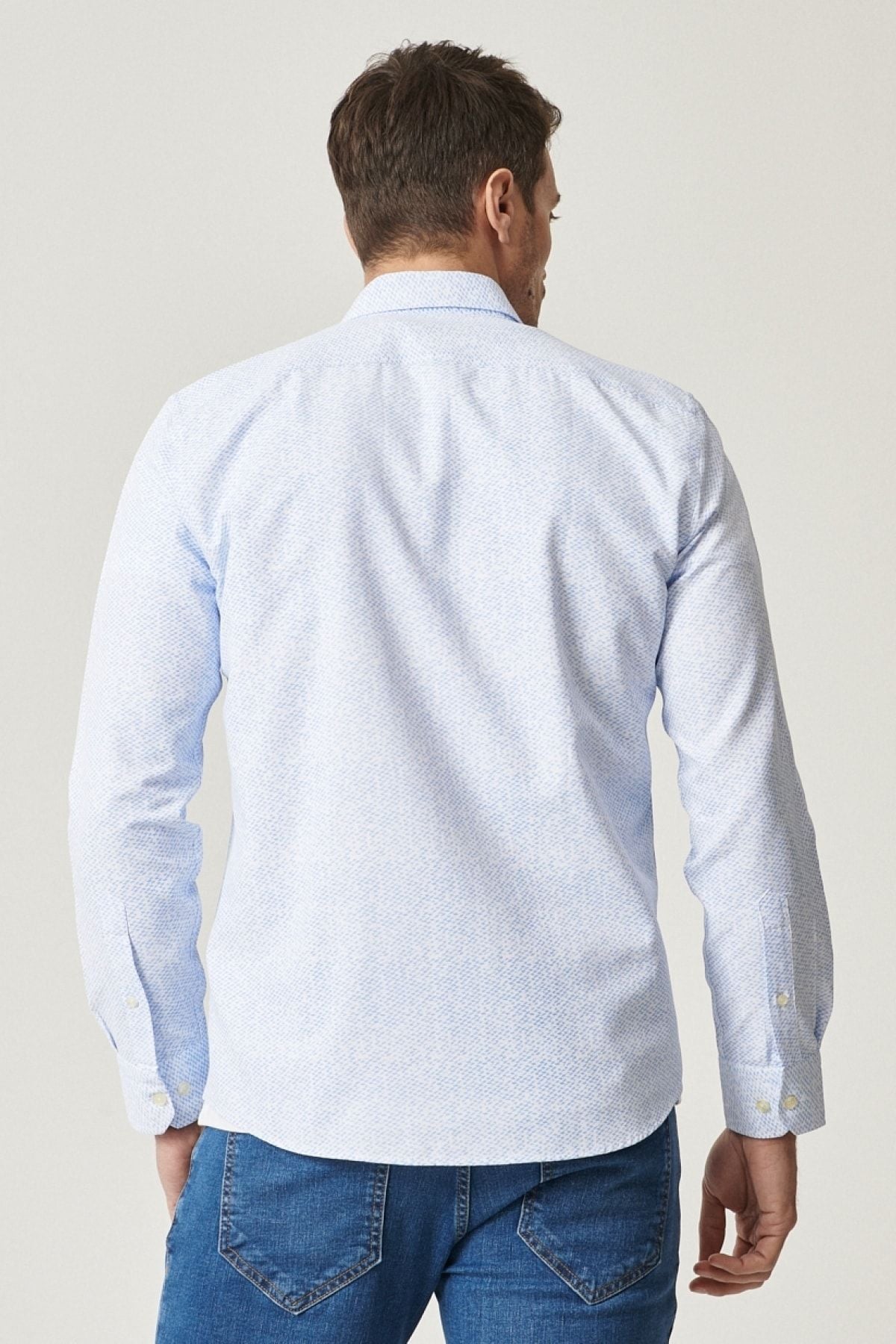 Men's White-Blue Tailorered Slim Fit Narrow Cutting buttoned shirt
