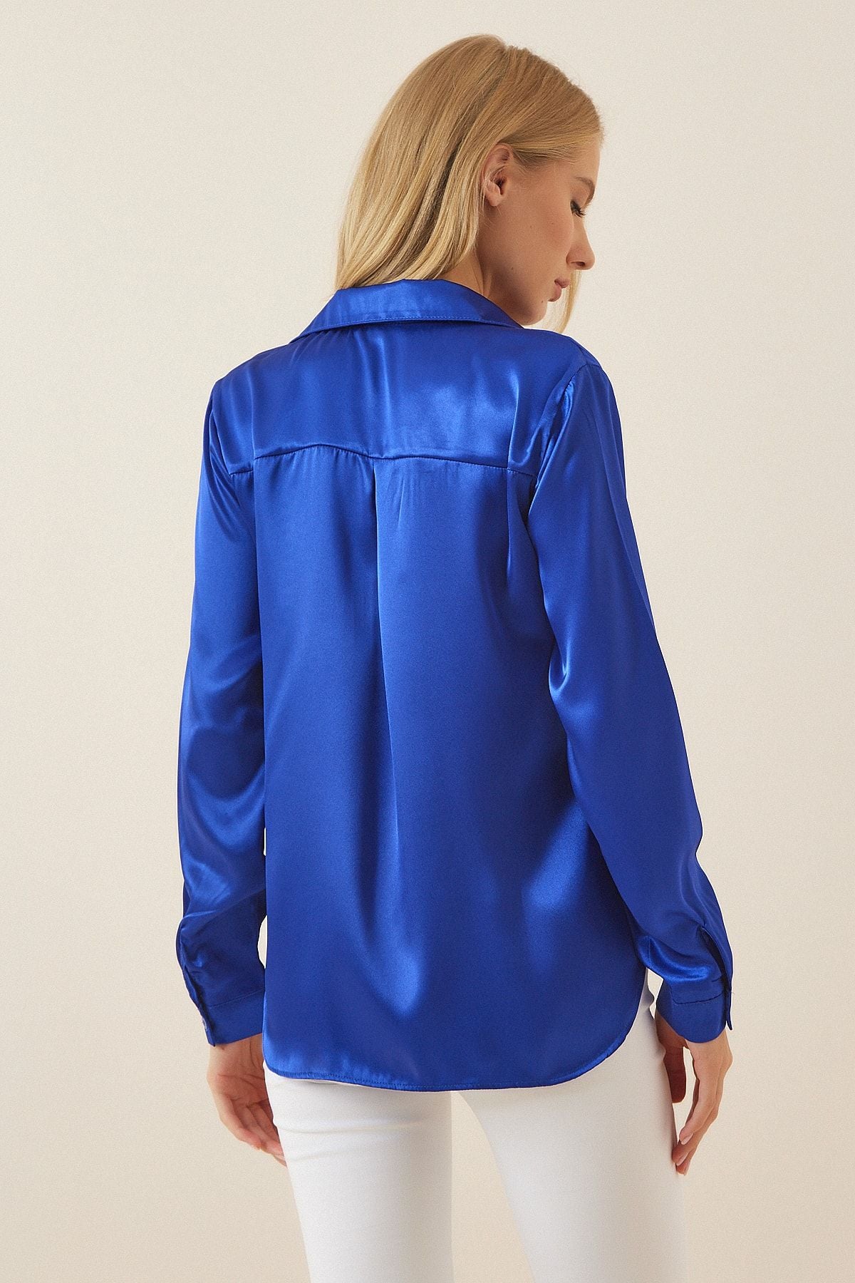 Woman Cobalt Blue Lightly Casting Satin Surface Shirt DD00990