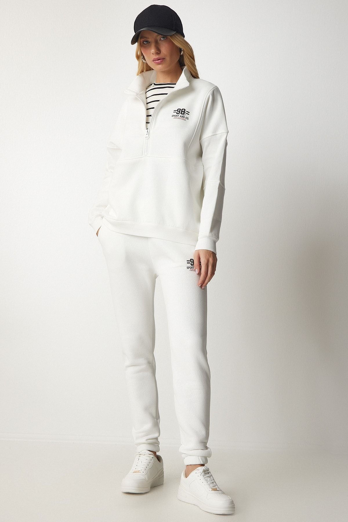 Women's white zipper collar knitting tracksuit team CR00416