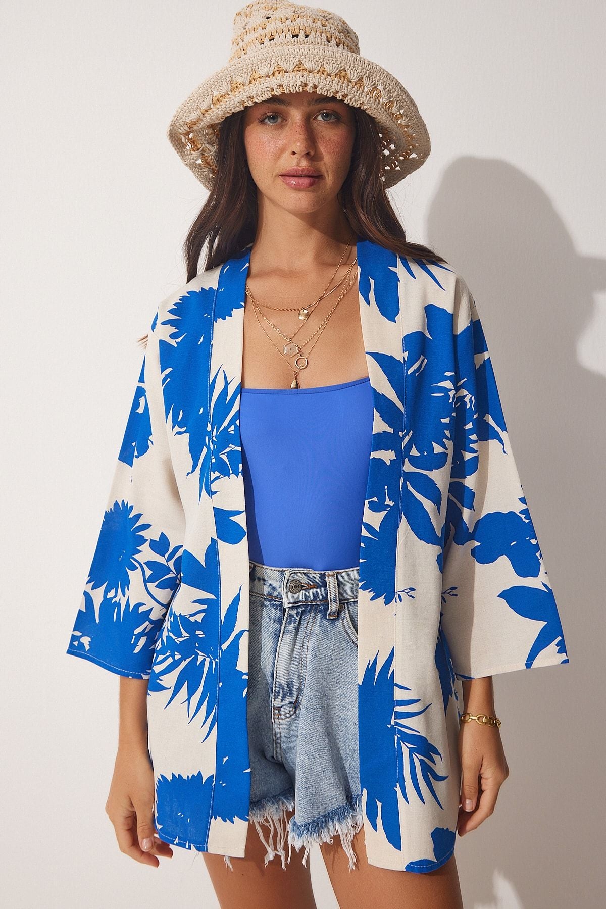 Female Blue Cream Patterned Kimono BH00381