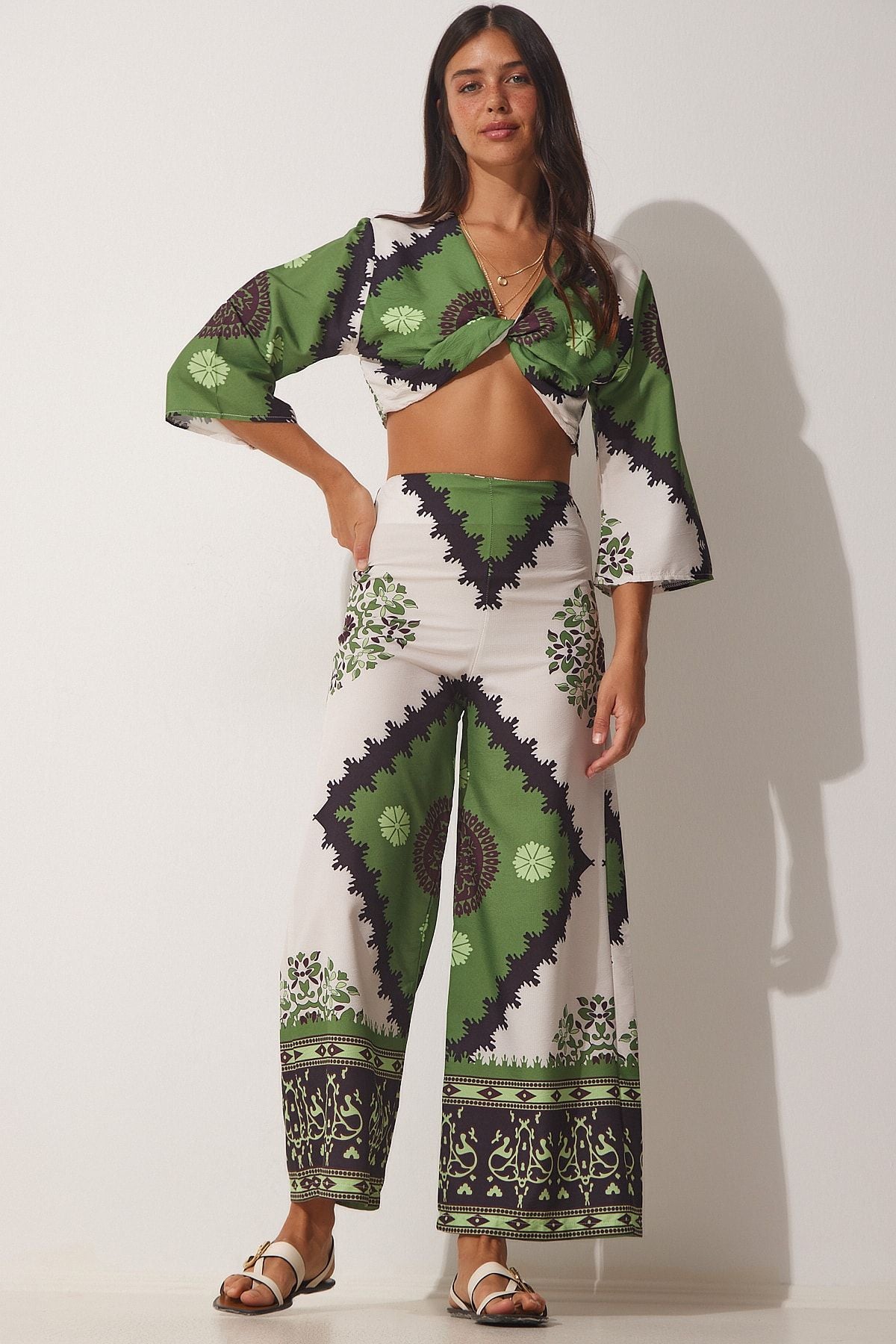 Female Green Patterned Summer Blouse Pants Set DM00131
