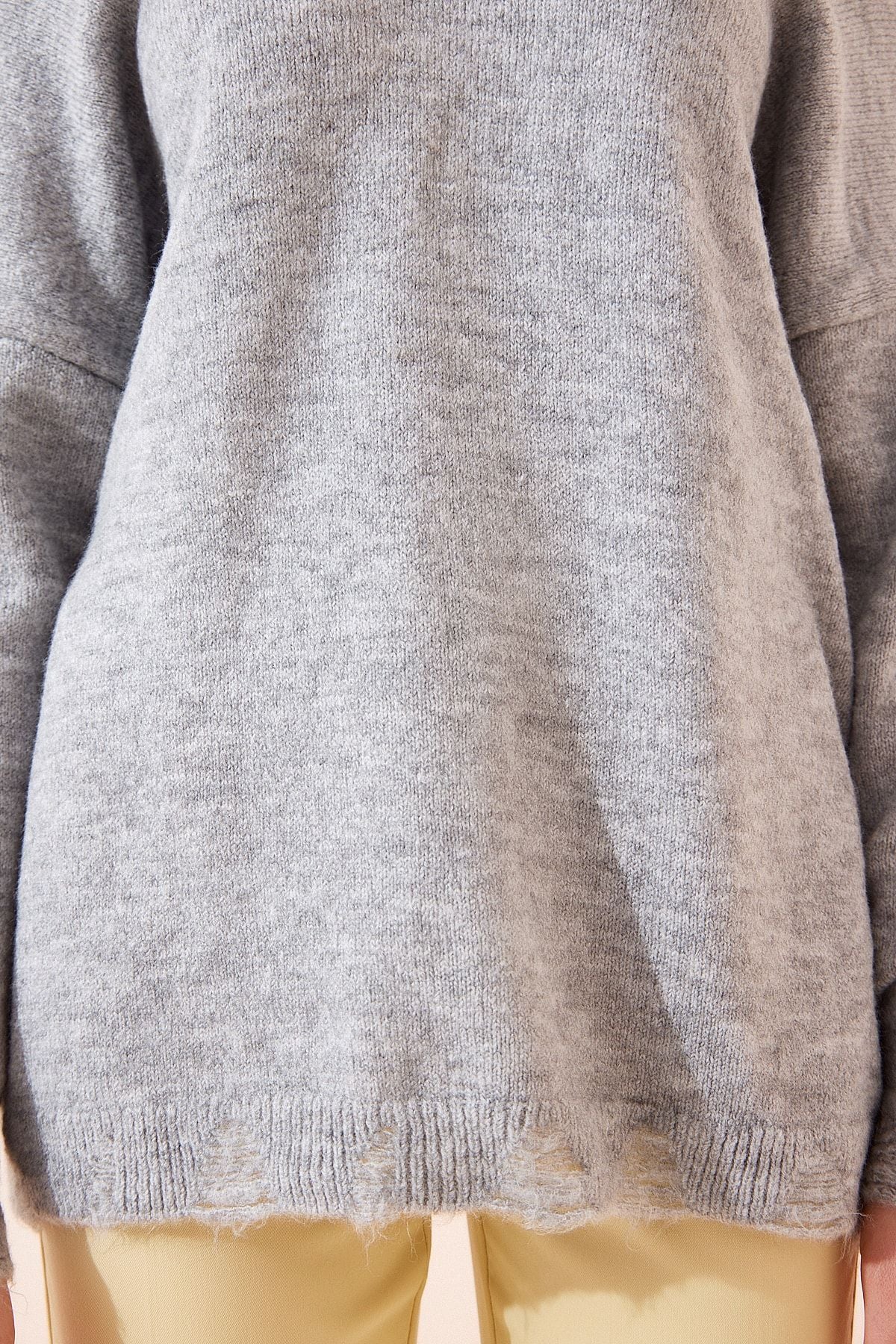Women's Gray Shoulder Décollette Knitwear Cossack NS00369