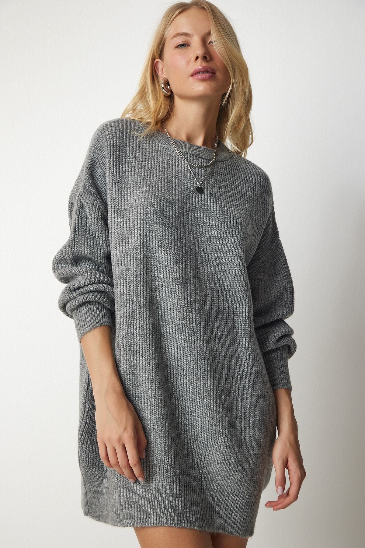 Kadın Gri Oversize Uzun Basic Triko Kazak BV00099