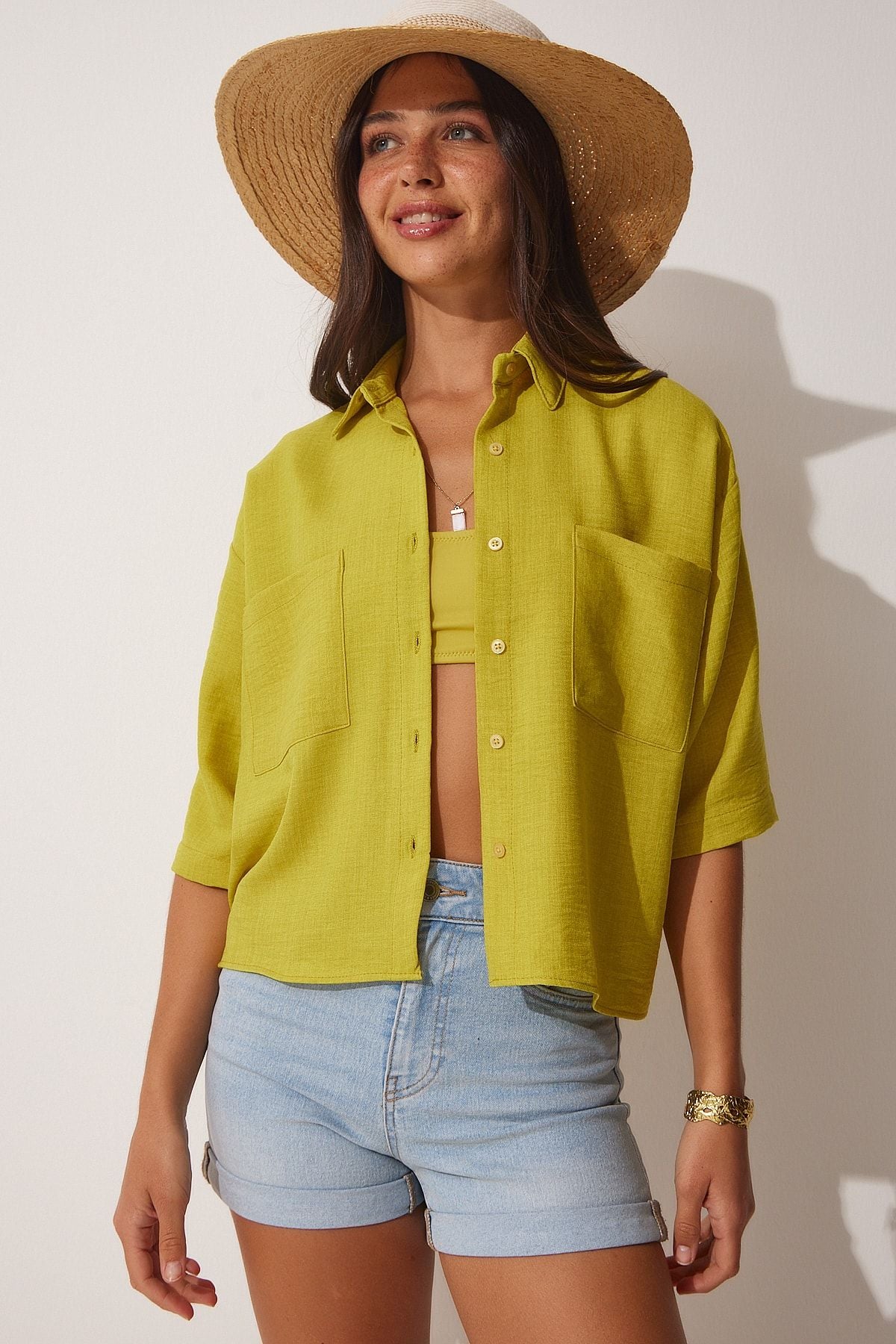 Women's Fat Green Pocket Ayrobin Crop Shirt MW00118