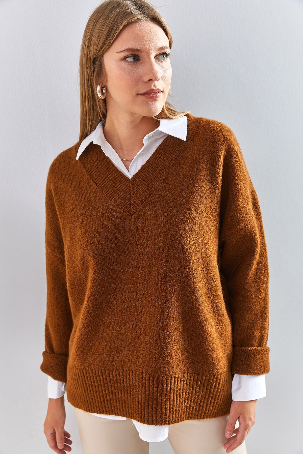 Women's V-Neck Knitwear Sweater 20223264