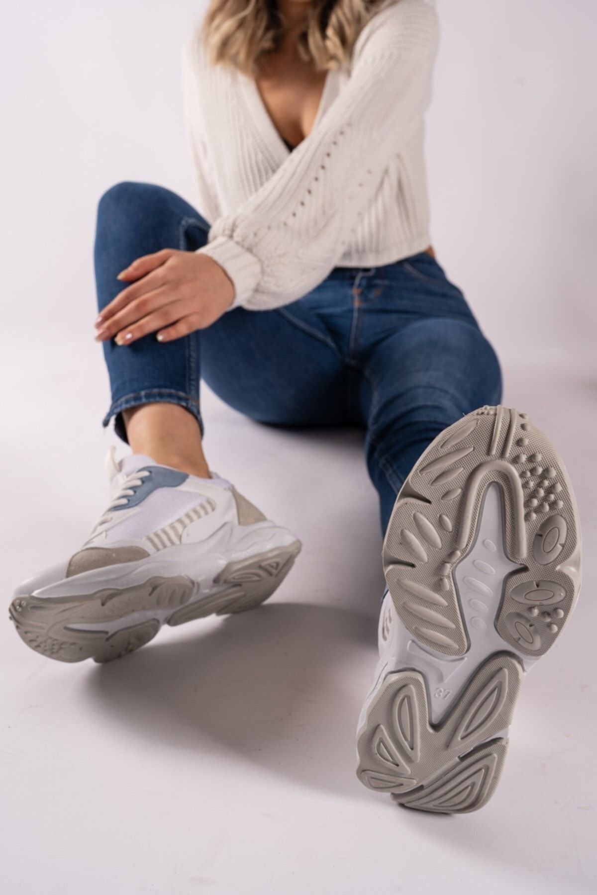 Woman White Sneaker 0012189