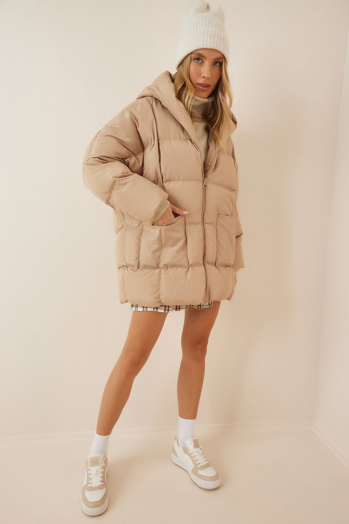 Women's Cream Hopeding Oversiz swelling coat rv00002