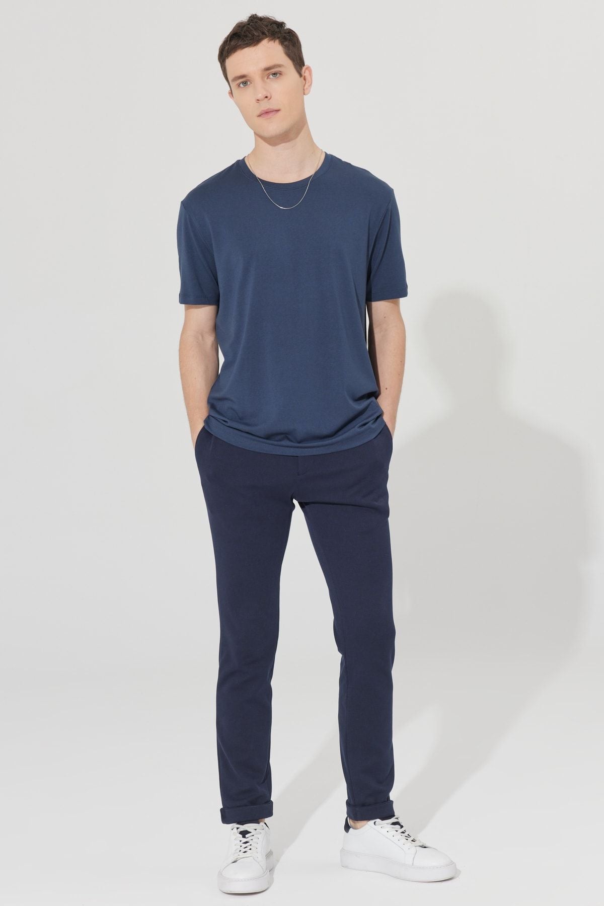 Men's navy blue slim fit narrow cut diagonal patterned flexible waist tied jogger pants