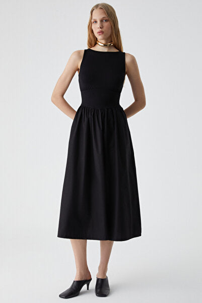 Pani Aire Women's Boat Neck Top, Stretchy Viscose Bottom, Wide Poplin Woven Sleeveless Black Dress