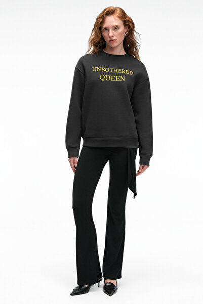 AYSHUR Women's Stretchy Fabric Belt Detailed Wide Leg Slim Fit Black Trousers