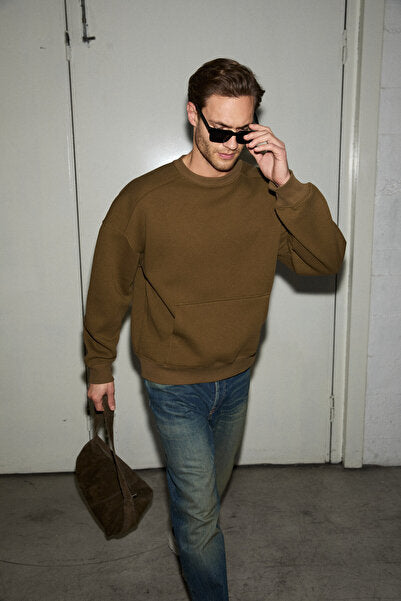 COYOTES Men's Crew Neck Kangaroo Pocket Organic Cotton Regular Fit Dark Khaki Sweatshirt