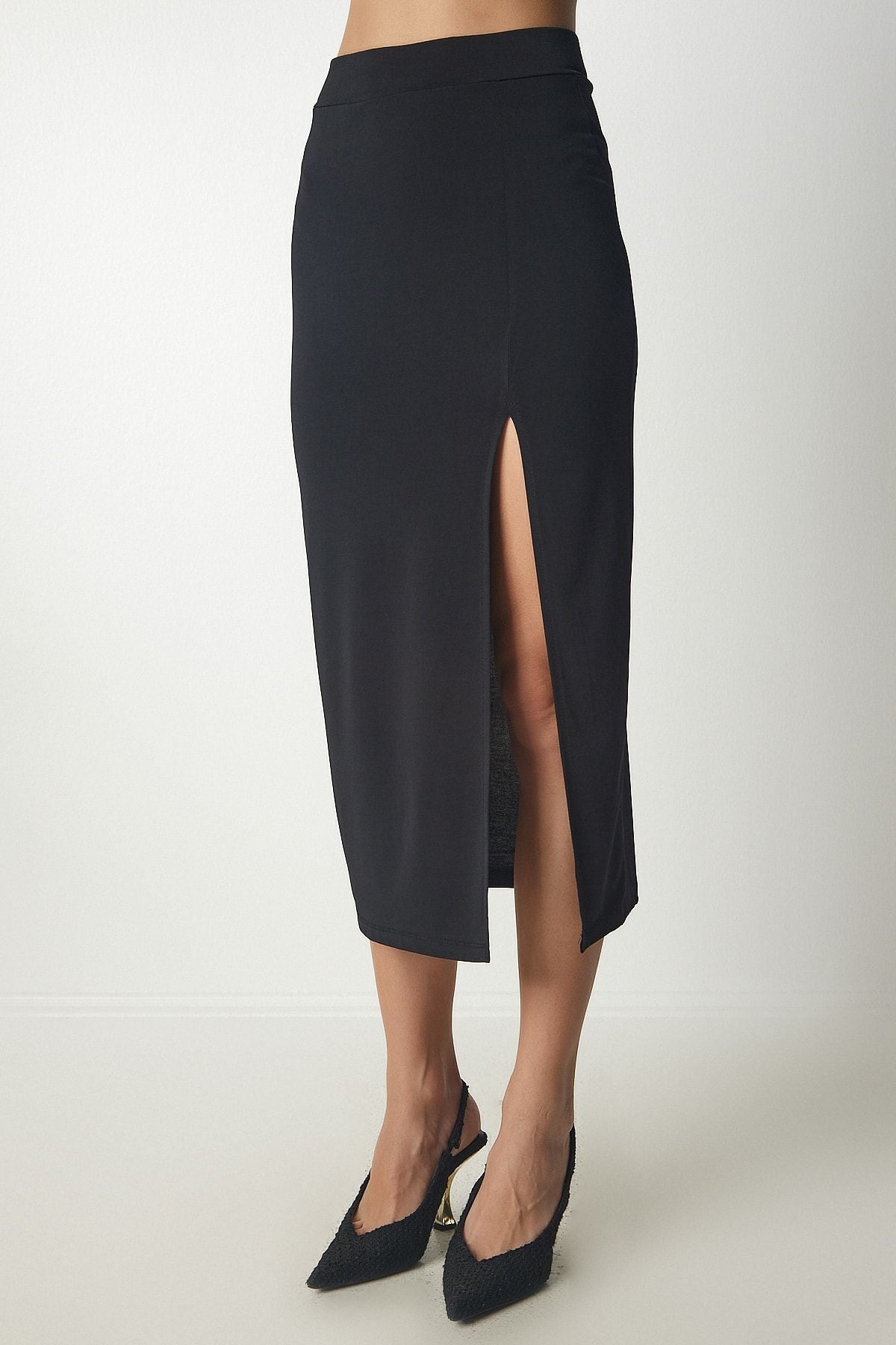 Women's Black Crop Skirt Sandy Knitting Set DZ00103