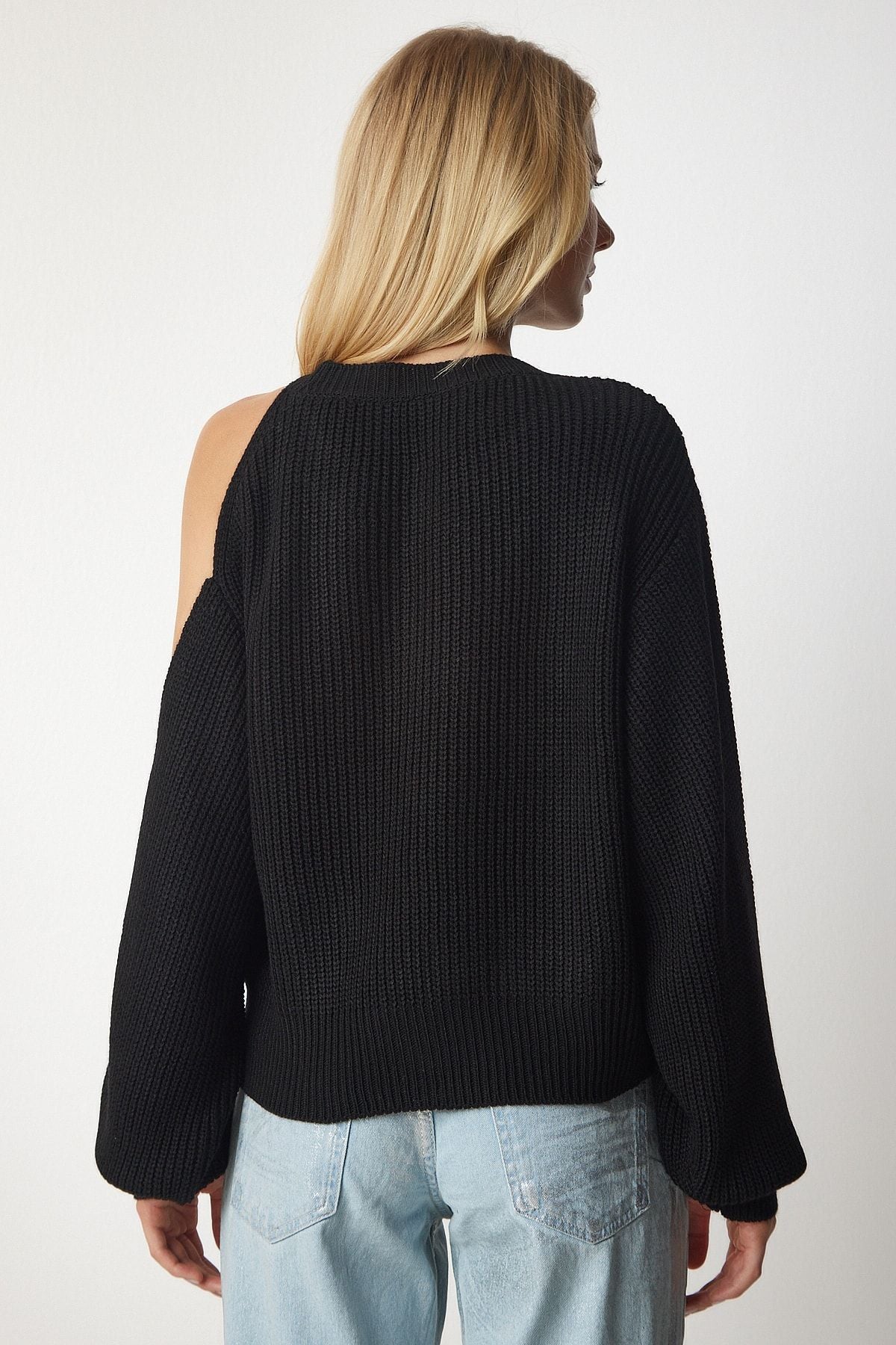 Woman Black Cut Out Detailed Knitwear Sweater PN00081