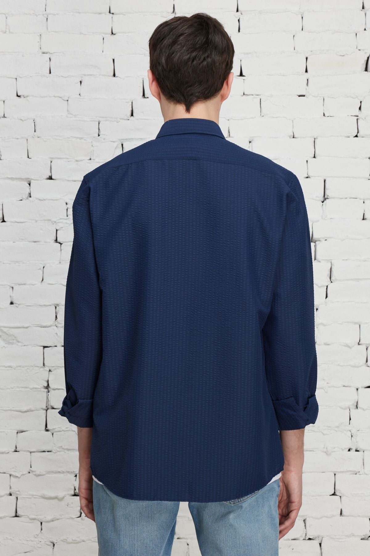 Men's navy blue ironing easy slim fit narrow cut button collar wafer patterned shirt