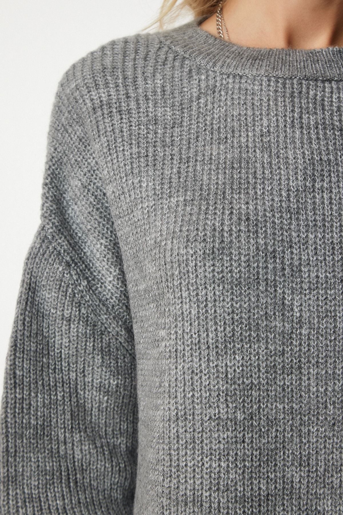 Kadın Gri Oversize Uzun Basic Triko Kazak BV00099