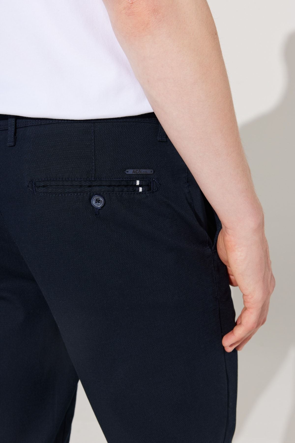 Men's navy blue comfort fit comfortable cutting side pocket cotton patterned flexible pants