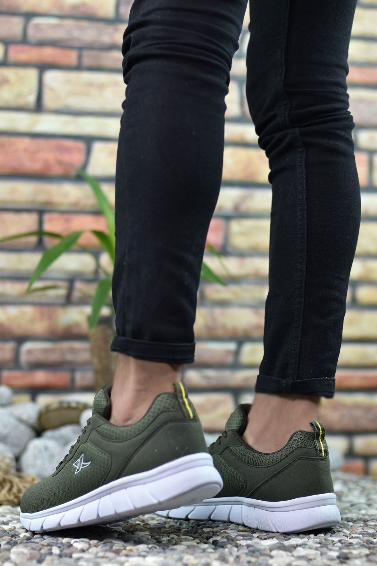 Khaki White Unisex Ultra Light Sneaker 0012065