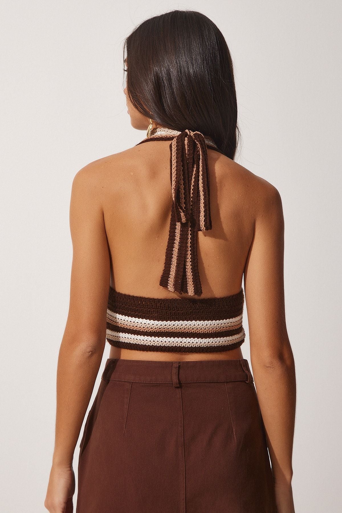 Female brown neck connected Crop knitwear blouse NS00380