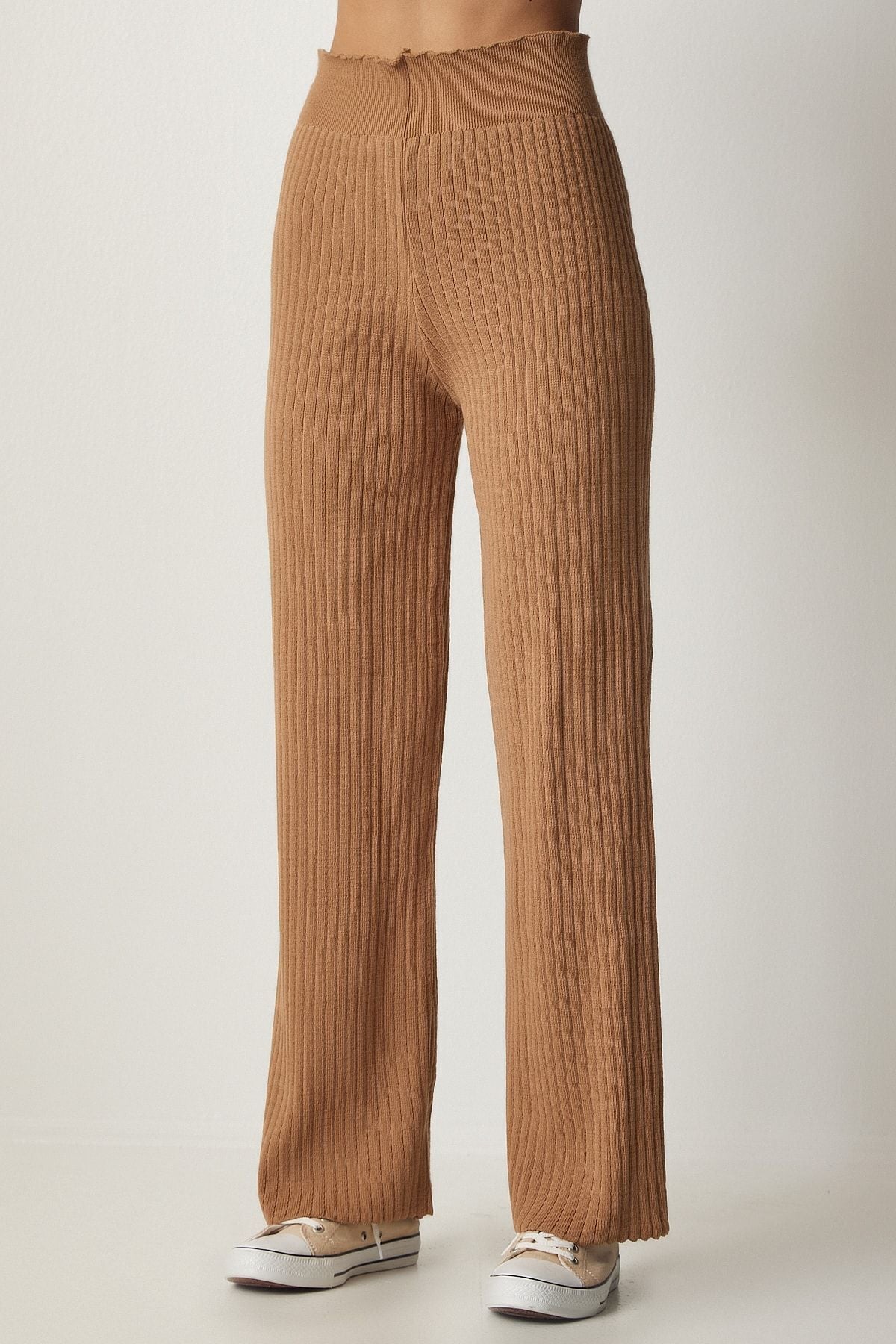 Female Biscuit Knitwear Cossack Pants Set MX00112