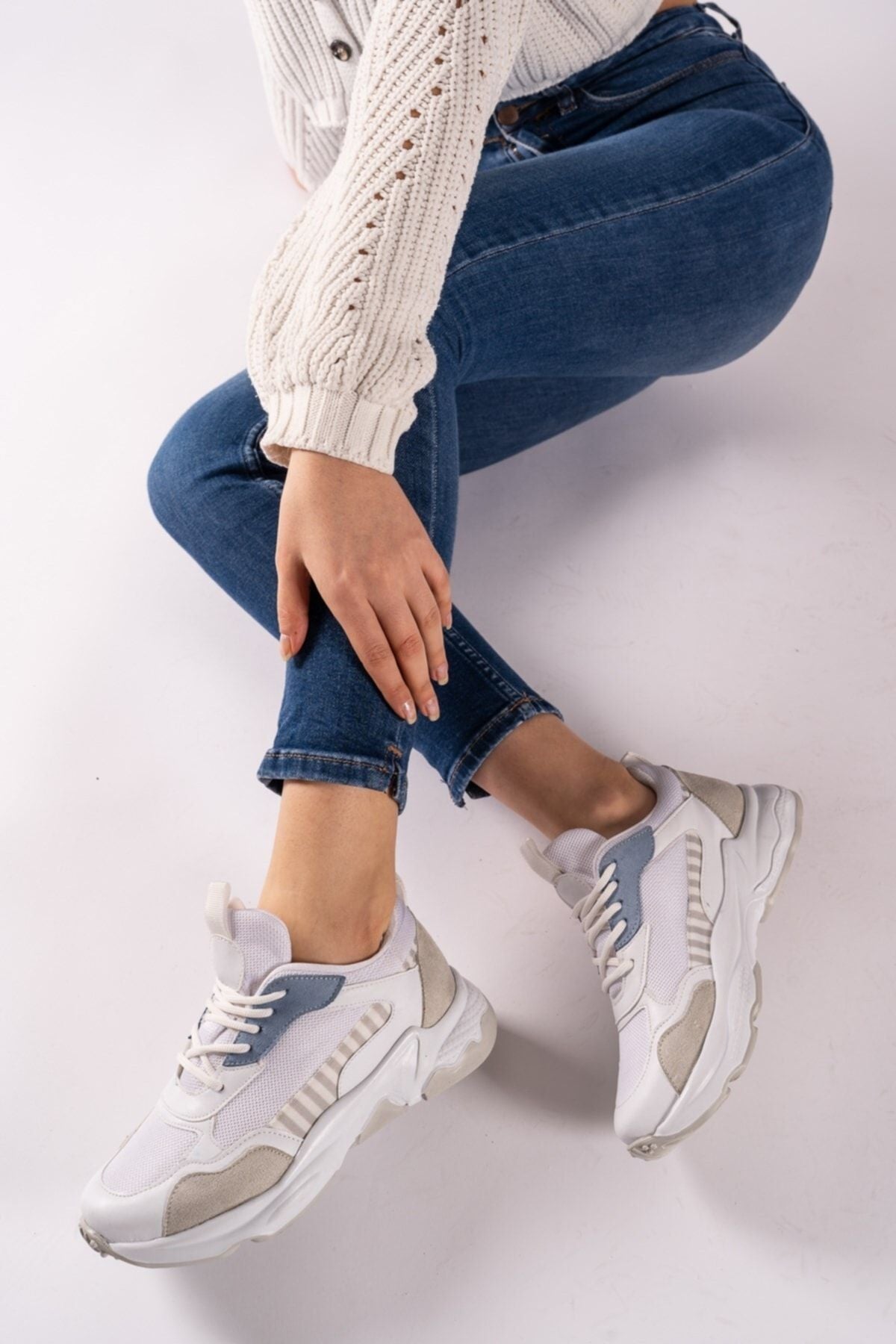 Woman White Sneaker 0012189