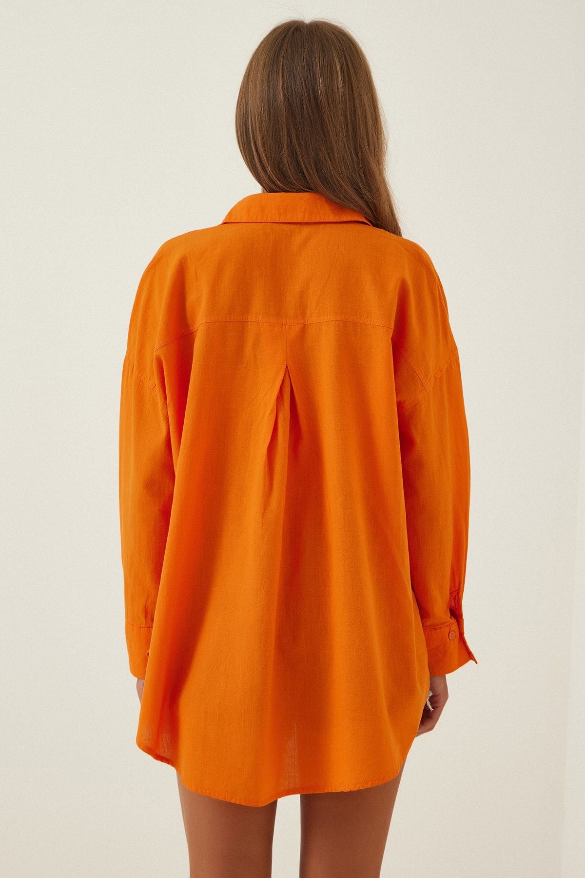 Woman Oranj Oversize Long Linen Shirt HF00371