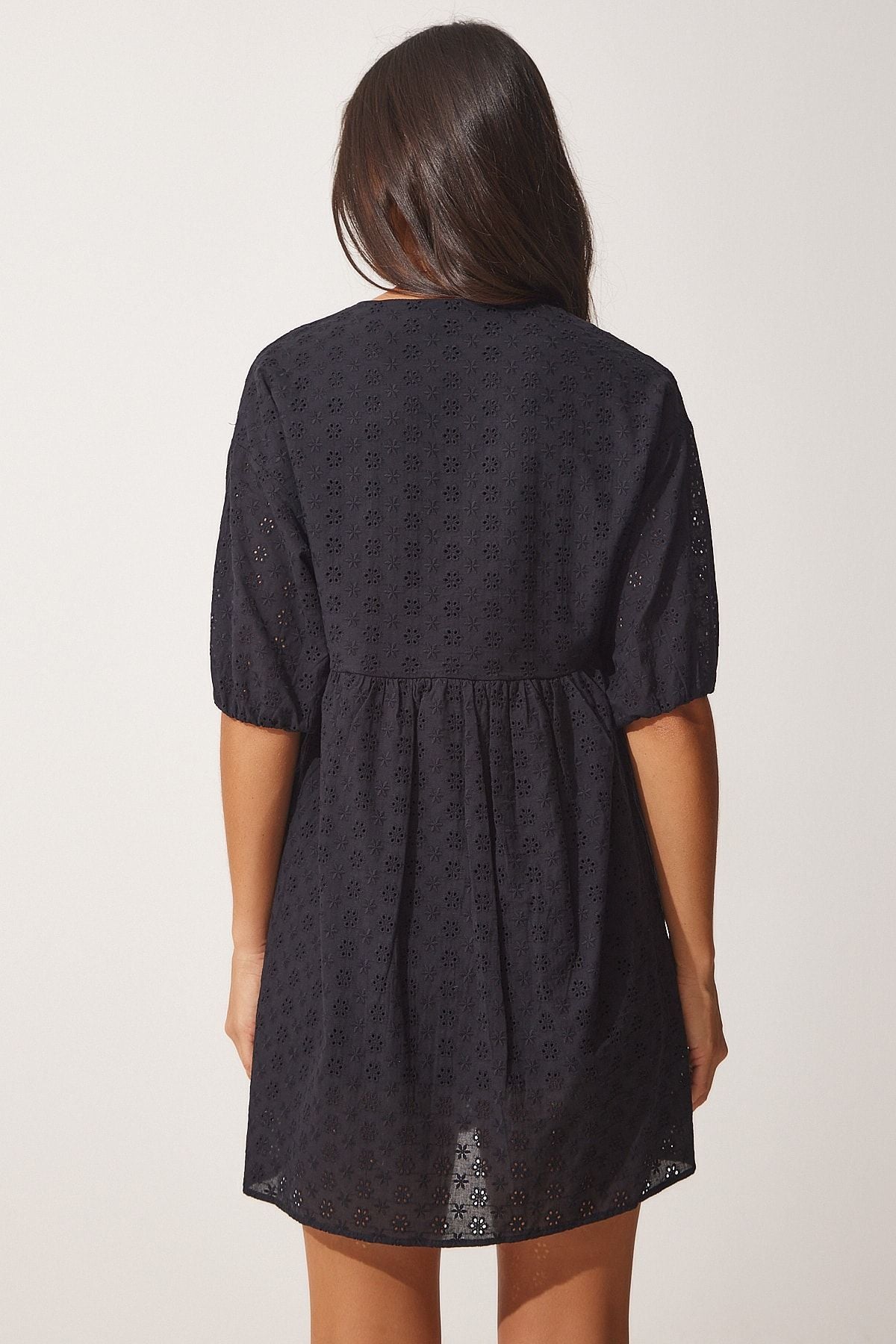 Female Black Fisto V -Neck Summer Mini Clash Dress DD01201