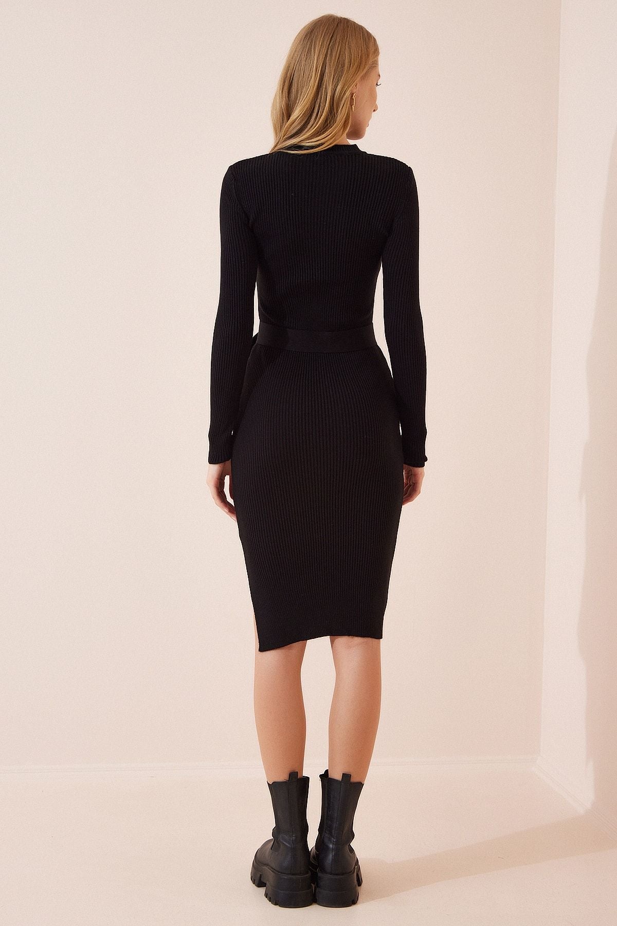 Female black bike collar lycly knitwear dress MT00104