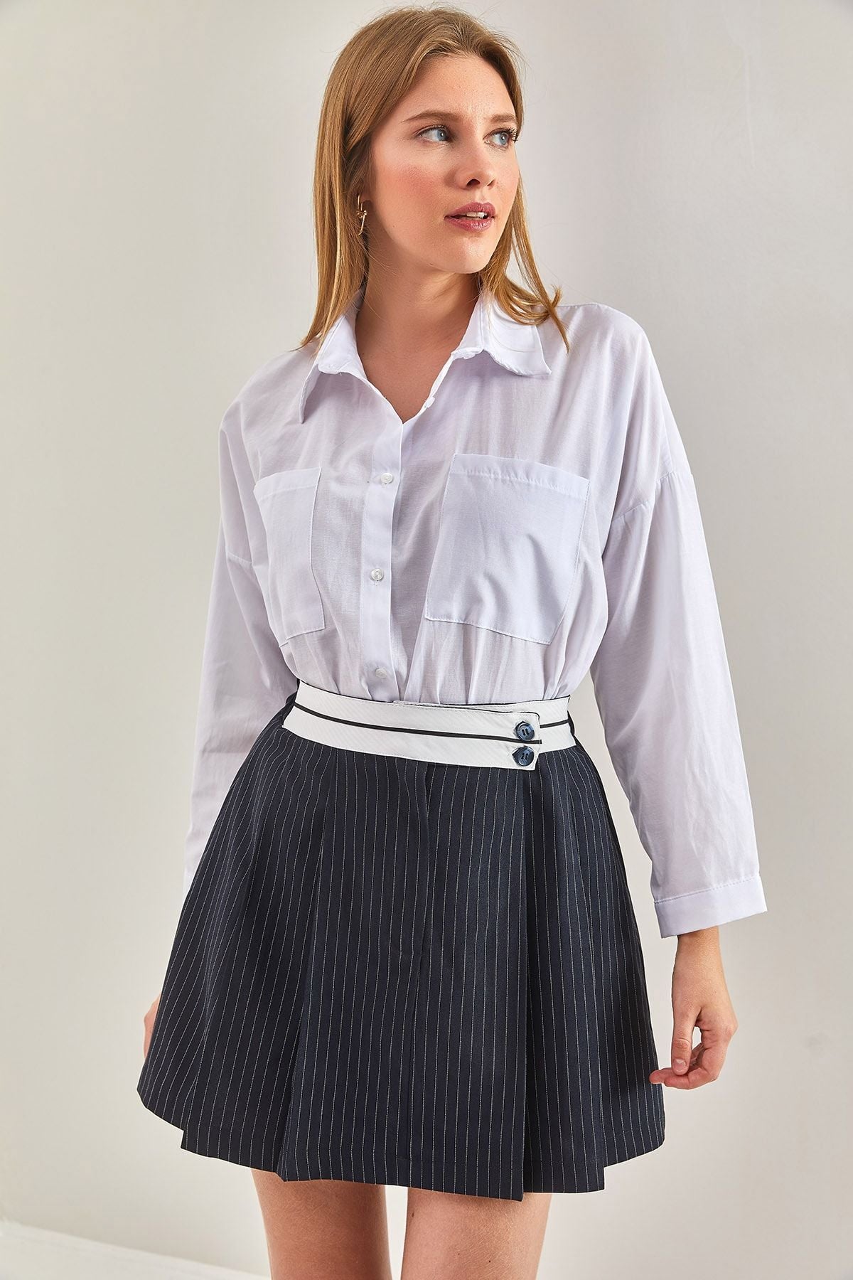 Women's waist elaborate skirt