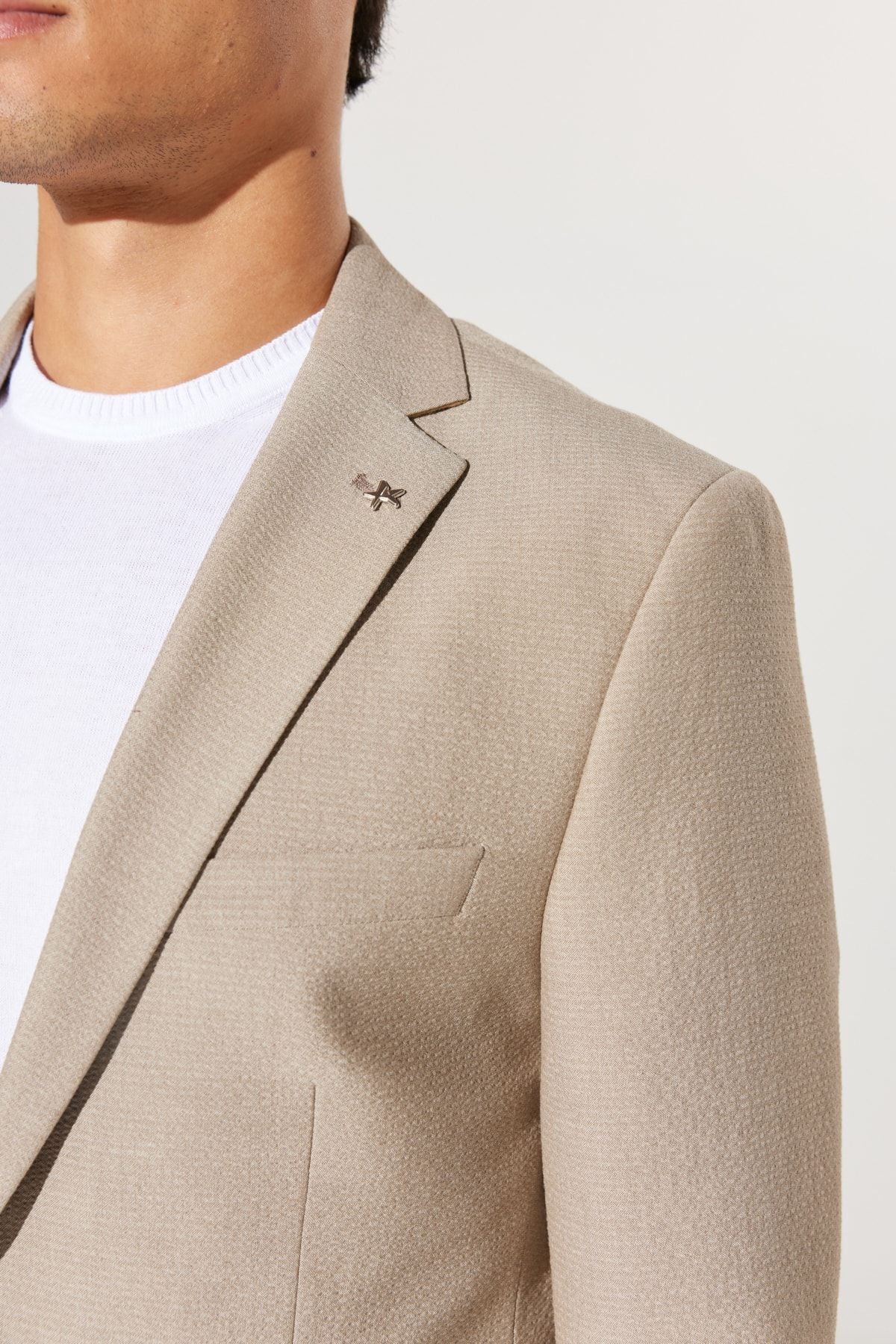 Men's Beige Slim Fit Narrow Cut Mono Yaka Wafer Patterned Suit Suit