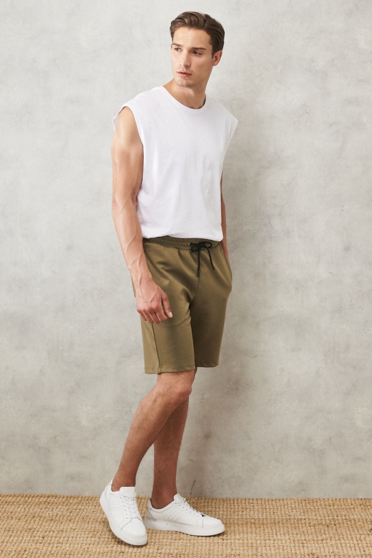 Male Khaki Standard Fit Daily Casual Sports Knitting Shorts