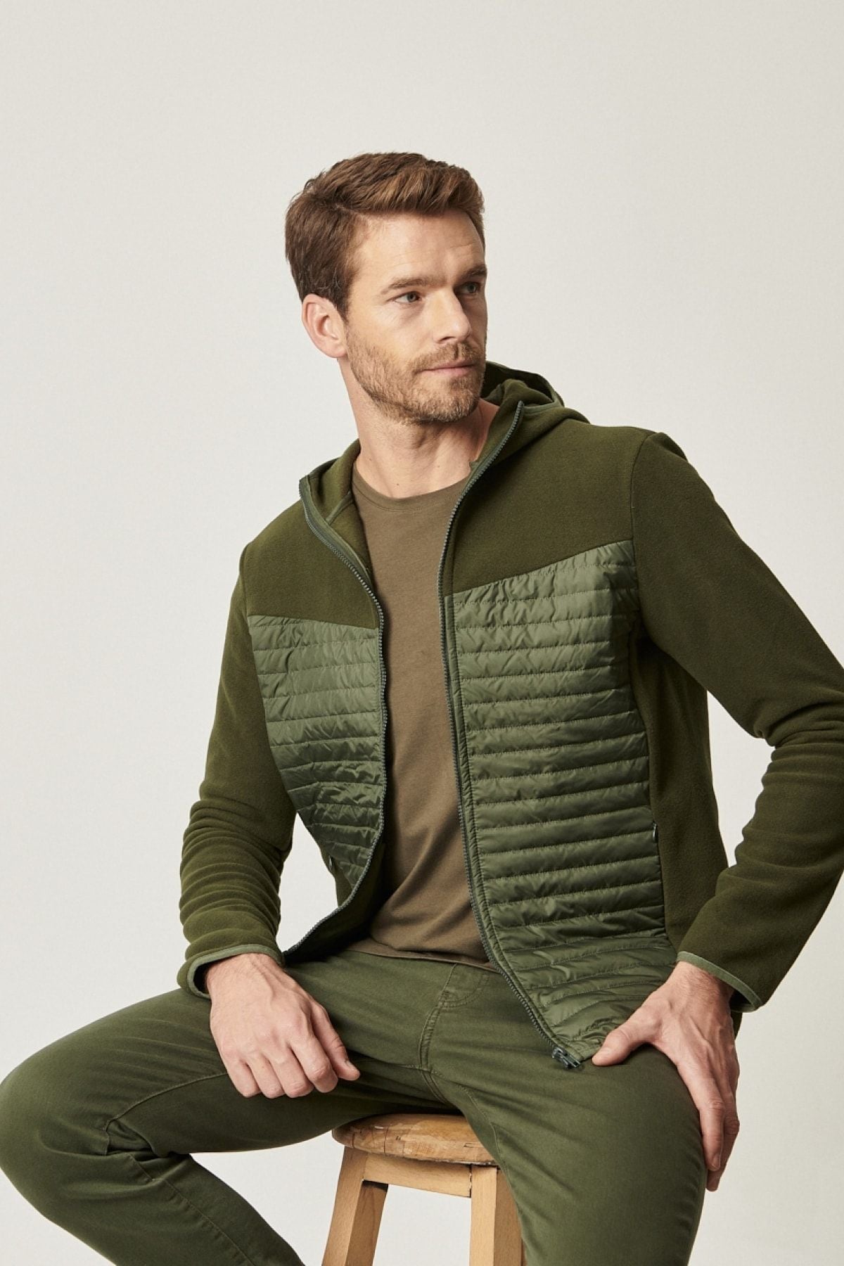 Men's Khaki Standard Fit Normal Normal Cut Hooded Sports Zippered Polar Coat