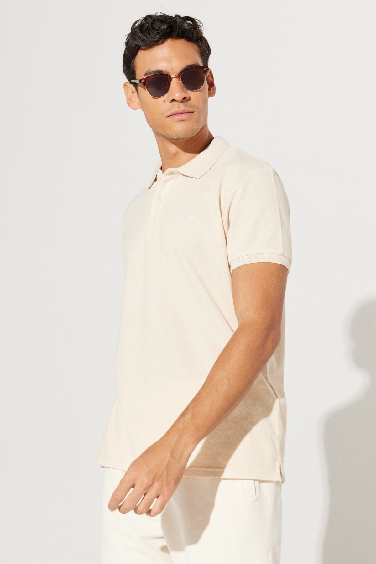 Men's Beige-Ekru Slim Fit Night Cut Polo Yaka 100 %Cotton T-shirt
