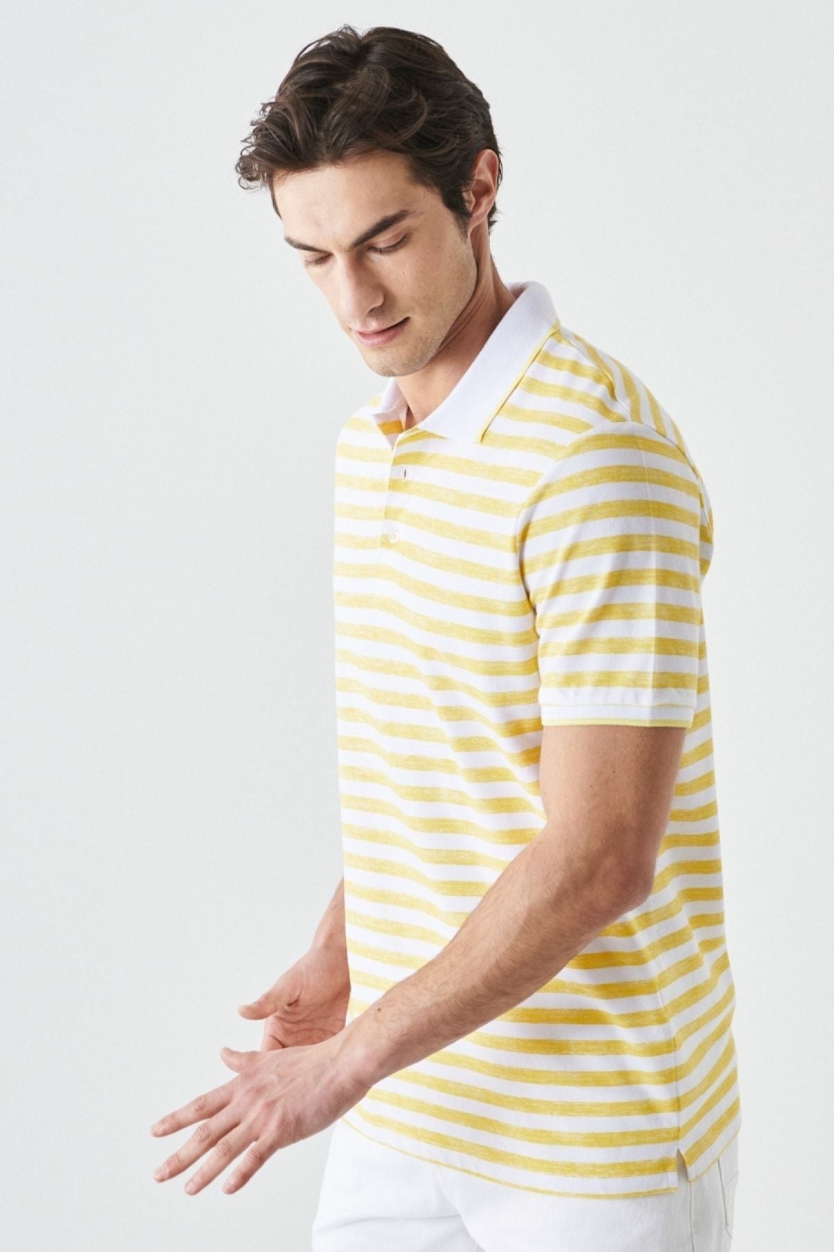 Men's white yellow slim fit narrow cut polo collar striped casual T -shirt