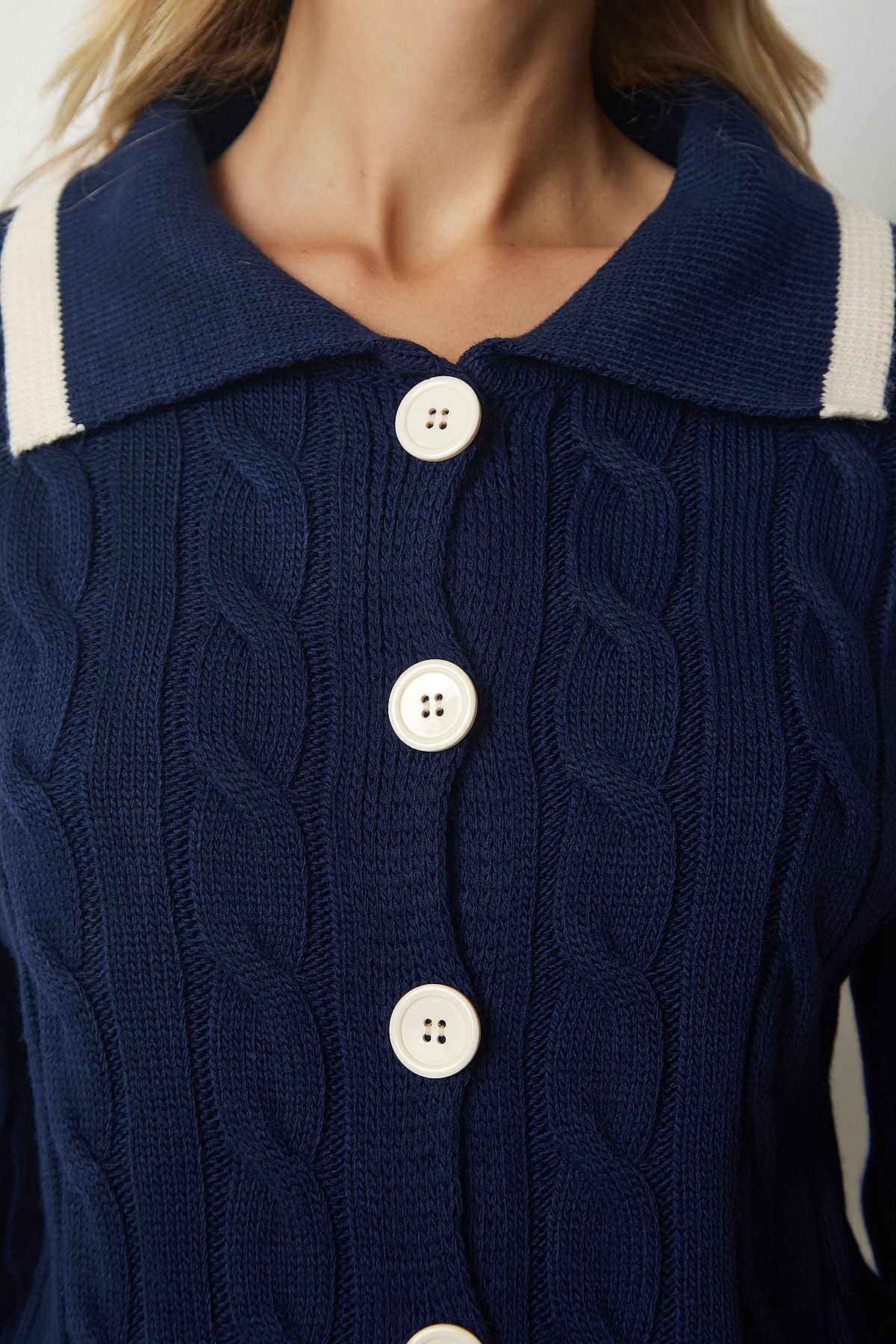 Women's Navy Blue Knitting Motif button knitwear cardigan MX00143